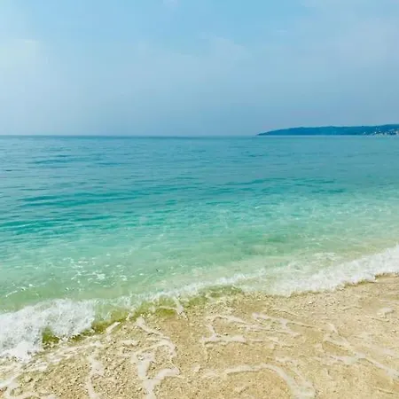 The Banana House Дом отдыха Лурдата