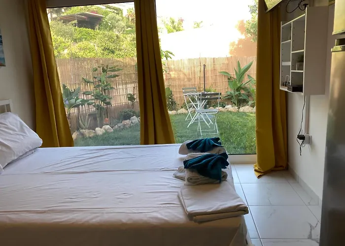 The Banana House Дом отдыха Лурдата